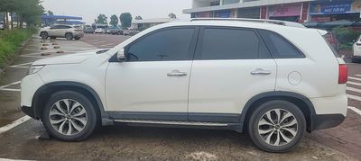 Kia Sorento 2016 GAT - 200000 km. Mua bán Ô tô tại Quận Nam Từ Liêm Hà Nội được đăng bởi Hong Linh
