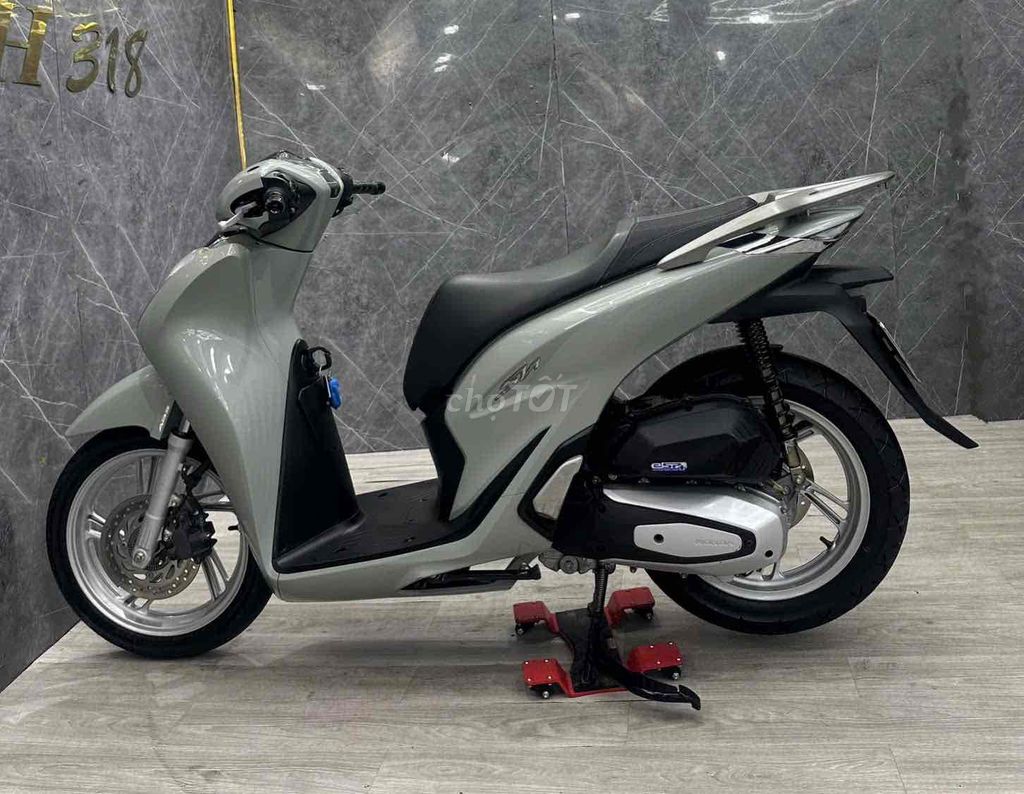 Honda SH 150i ABS серый цемент, 2024