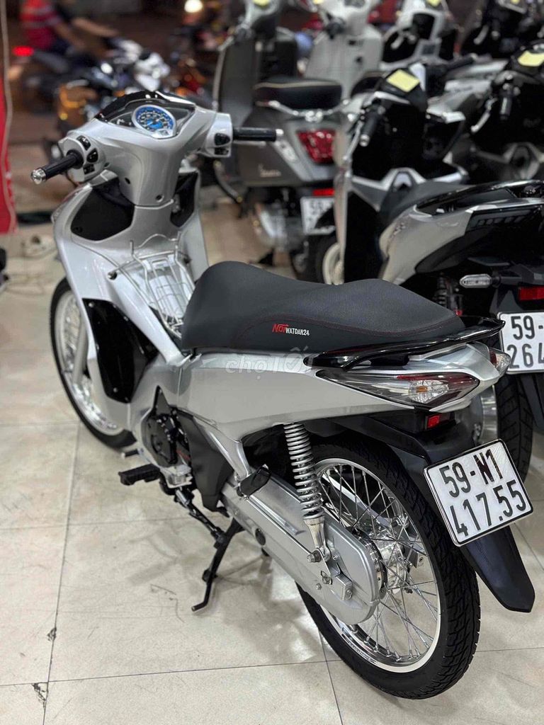 Honda Future 2012 Bạc. Mua bán Xe máy tại Quận 6 Tp Hồ Chí Minh được đăng bởi Cửa Hàng Xe Máy Hoà Bùi hình 5