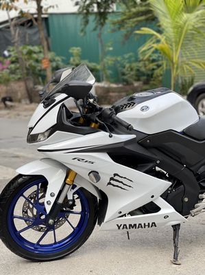 Yamaha R15 Trắng. Mua bán Xe máy tại Quận Hoàng Mai Hà Nội được đăng bởi Phú Lý