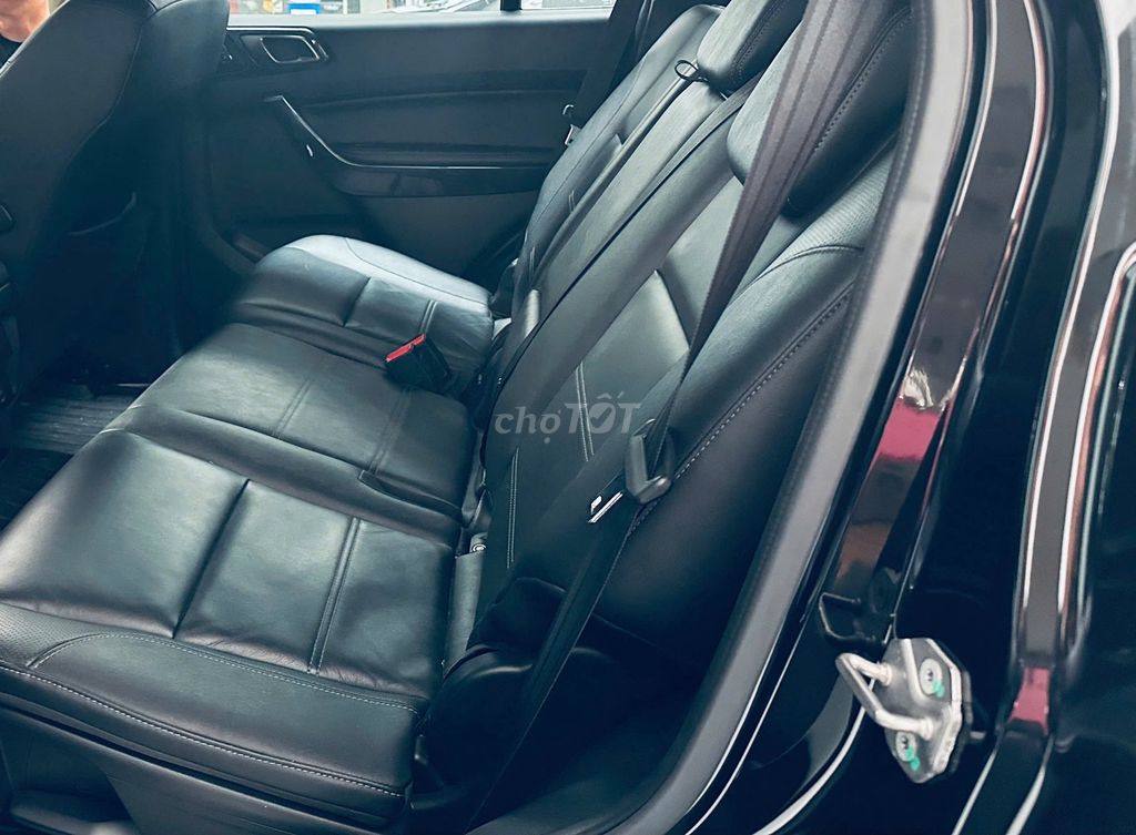 Ford Everest 2020 Titanium 2.0L 4x4 AT - 22000 km. Mua bán Ô tô tại Huyện Đức Trọng Lâm Đồng được đăng bởi Pé Jen hình 4