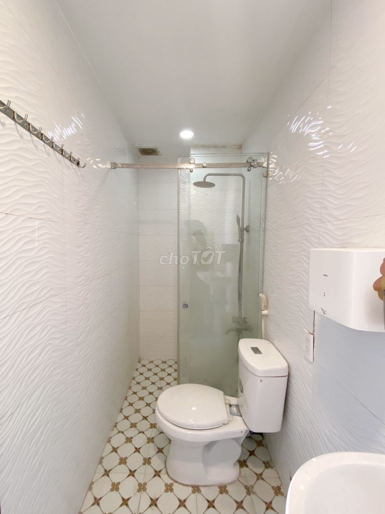 (Hình thật) căn hộ 40m2 gồm 1 p.ngủ, phòng bếp, wc và ban công riêng