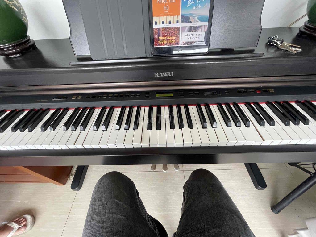Piano Kawai 770