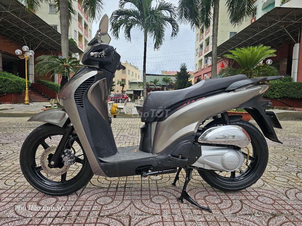 Honda SH 150i (Dylan) Smarkey Xe Dọn Tâm Huyết. Mua bán Xe máy tại Quận Bình Tân Tp Hồ Chí Minh được đăng bởi Phú Hào Cub SG Thịnh Vượng hình 2
