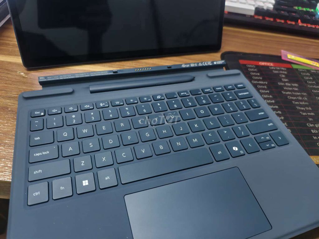 Dell Latitude 7350 Detachable 16GB/256GB. Mua bán Máy tính bảng tại Quận Phú Nhuận Tp Hồ Chí Minh được đăng bởi Nguyễn Khang hình 1