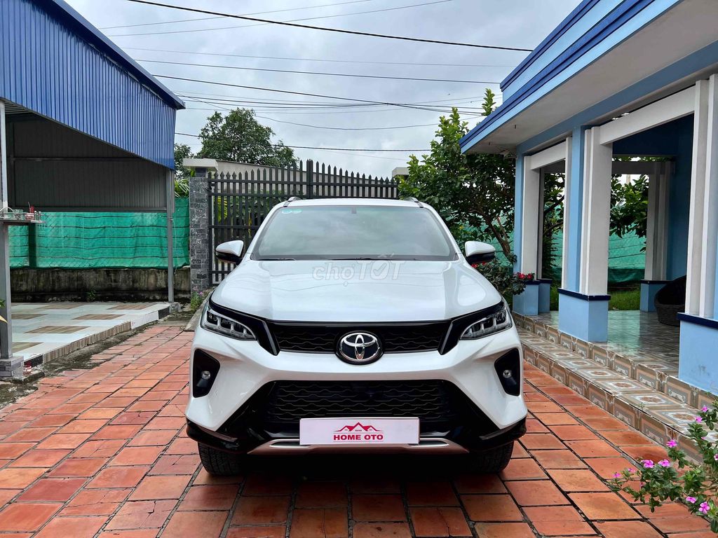 Fortuner Legender 2021 đi 23 ngàn Xe gia đình. Mua bán Ô tô tại Huyện Hóc Môn Tp Hồ Chí Minh được đăng bởi Sao Mai Home Oto hình 1