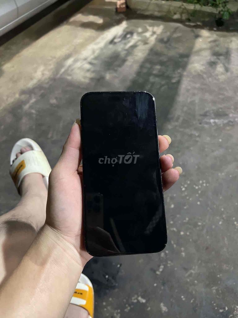 iPhone 14 Pro Max Đen. Mua bán Điện thoại tại Huyện Gia Lâm Hà Nội được đăng bởi abc hình 1