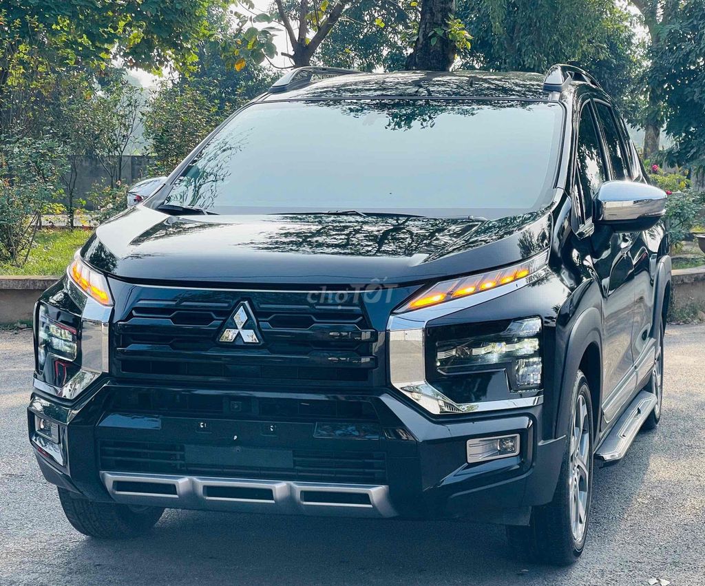 Mitsubishi Xpander Cross 2024 - 9000 km. Mua bán Ô tô tại Quận Nam Từ Liêm Hà Nội được đăng bởi Chính chủ hình 3