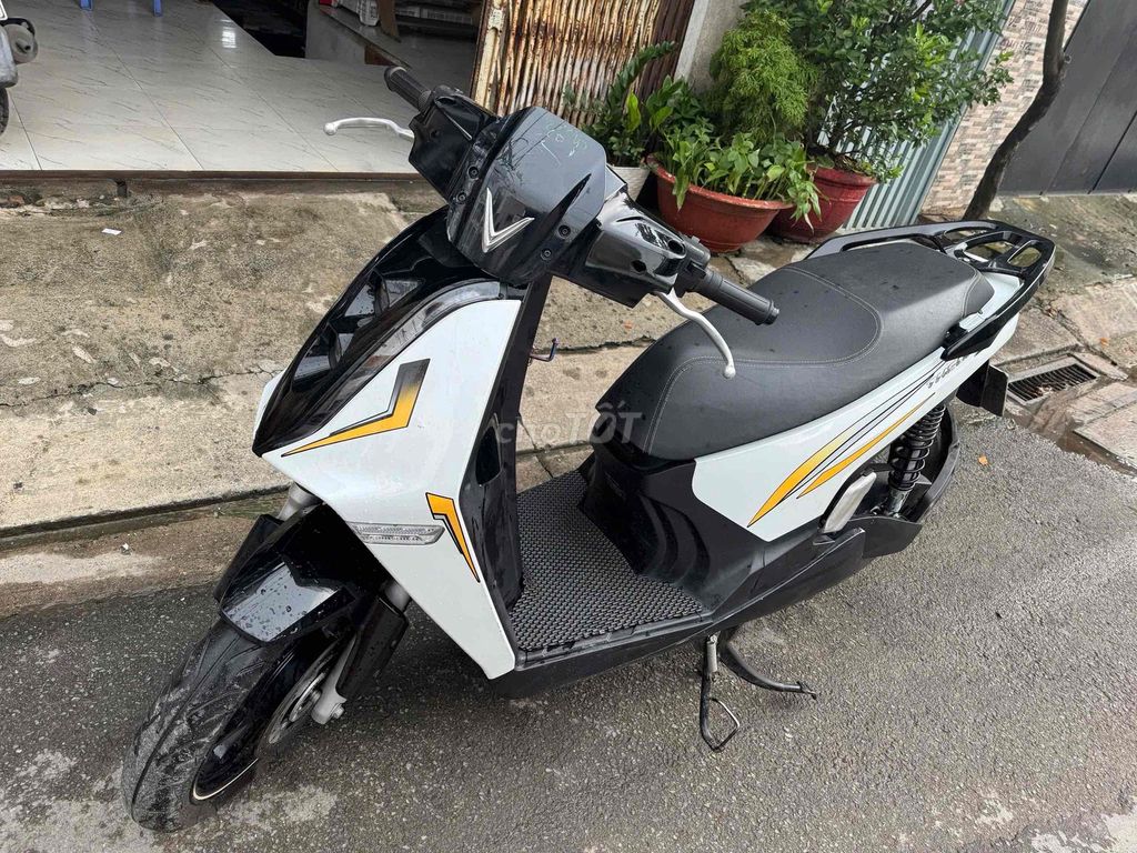 Theon S pin mua. Mua bán Xe điện tại Quận Bình Thạnh Tp Hồ Chí Minh được đăng bởi Nguyễn Anh Tuấn hình 4
