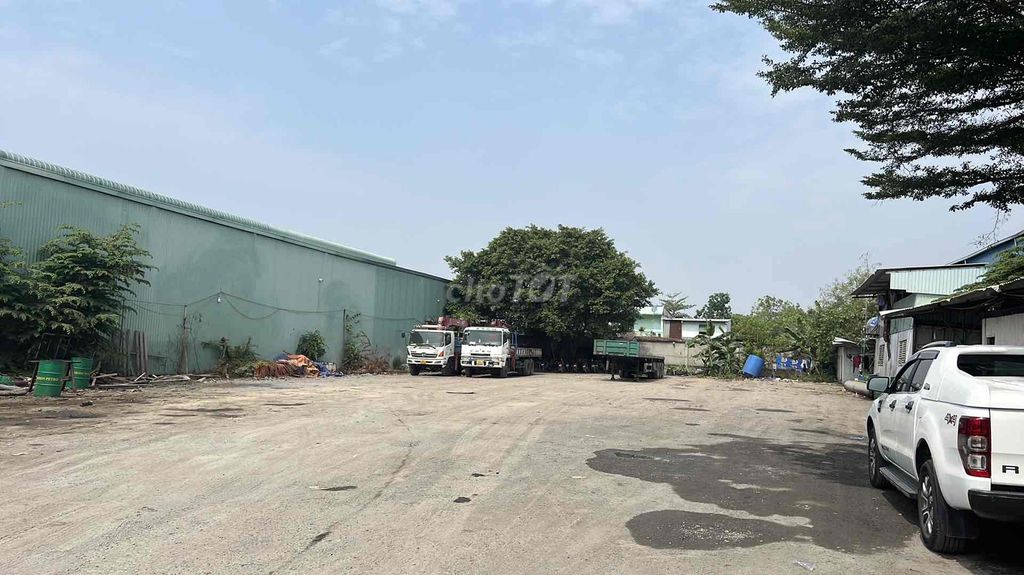 Cần tuyển 3 phụ xe cẩu. Việc làm tại Thành phố Thuận An Bình Dương được đăng bởi Công ty Vận tải Lâm Thái hình 2