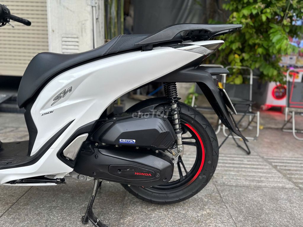 Honda SH 150i ABS 2020 Sporty Trắng. Mua bán Xe máy tại Quận Bình Thạnh Tp Hồ Chí Minh được đăng bởi VÕ MINH HẬU hình 7