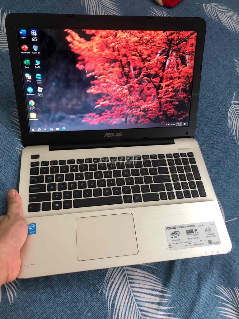 Laptop asus i7 vga rời 2g cấu hình mạnh game ok