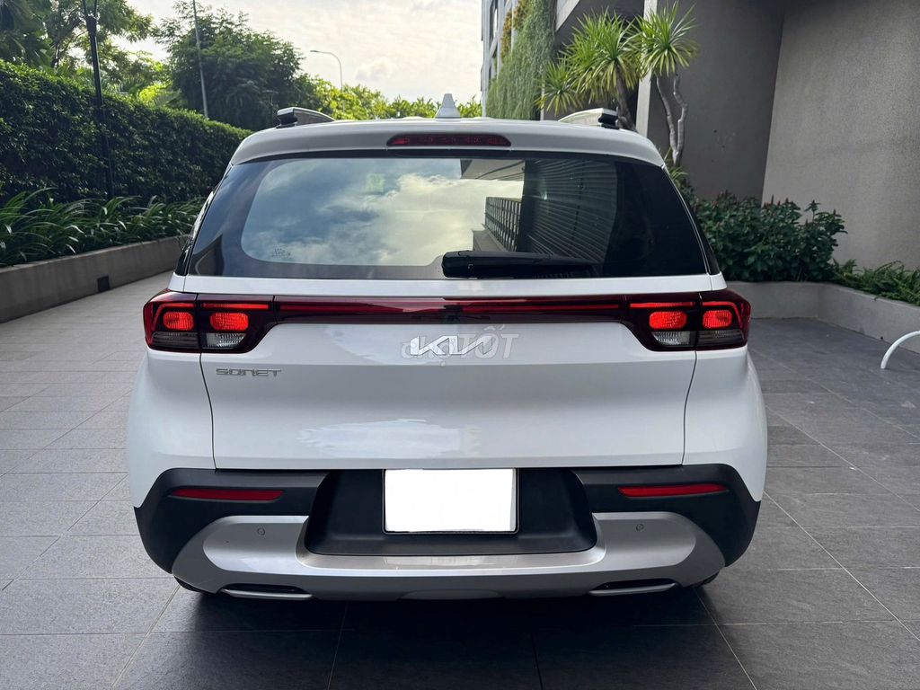 Kia Sonet 2024 màu trắng, xe chính chủ. Mua bán Ô tô tại Quận 12 Tp Hồ Chí Minh được đăng bởi Nhung Nhung 961 hình 2