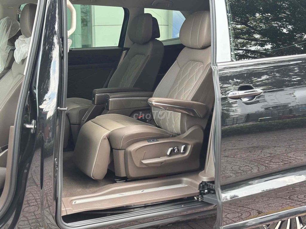 Volkswagen Viloran 2025. Mua bán Ô tô tại Thành phố Pleiku Gia Lai được đăng bởi Hưng Messi Bán Xe Đức hình 6