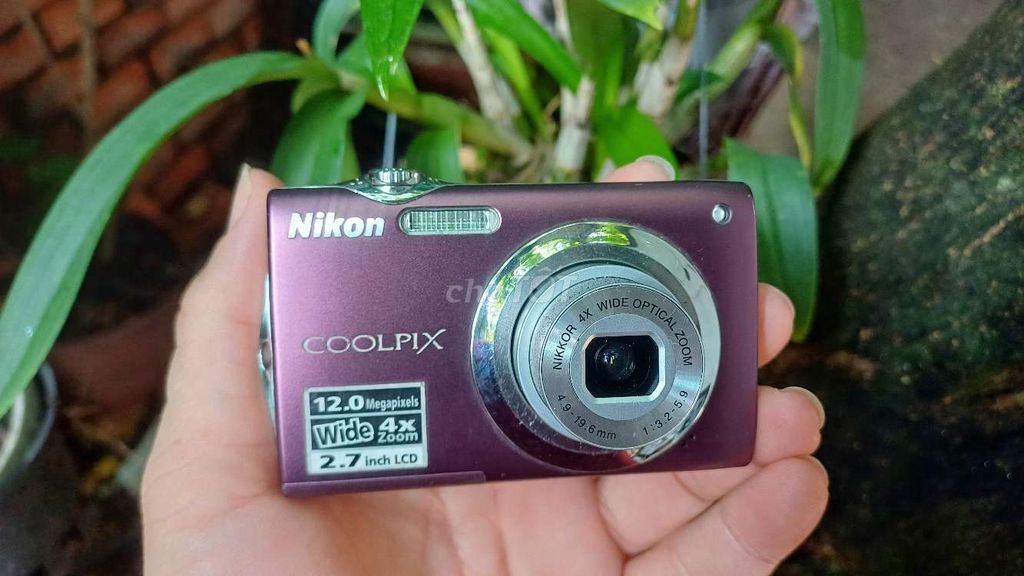 Máy ảnh du lịch kĩ thuật số Nikon s3000