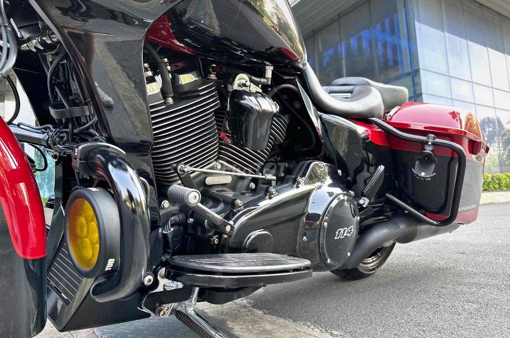 HARLEY-DAVIDSON RoadGlide 1900cc 2021 Đặc Biệt. Mua bán Xe máy tại Quận Tân Bình Tp Hồ Chí Minh được đăng bởi Nguyễn Đình Quang Duy  hình 6