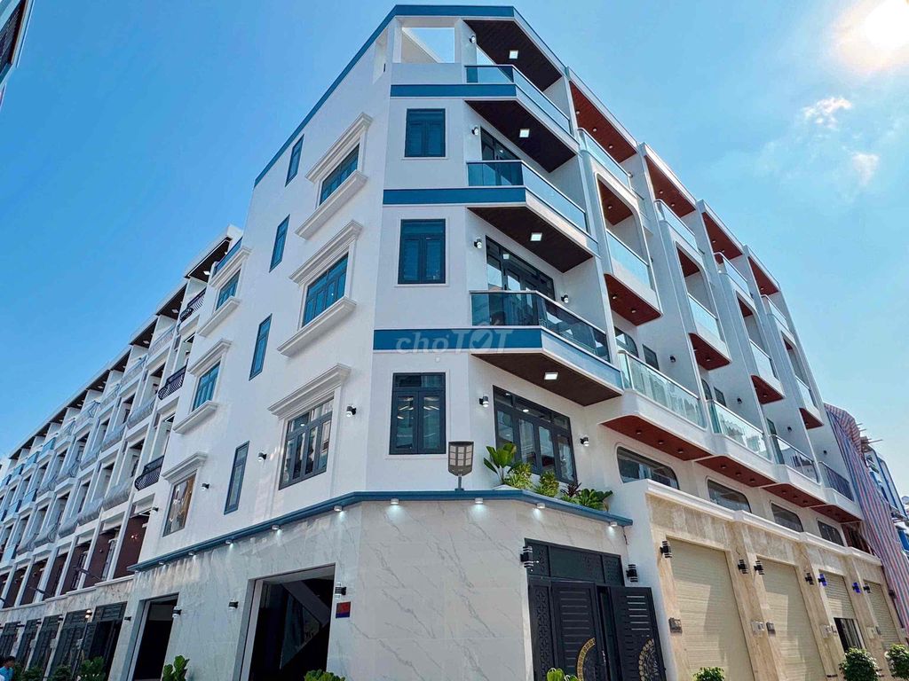 🏡 Красивый дом Бинь Тан (4,5 м х 13,5 м), угол 2 м в конце Тан Ки Тан Куи