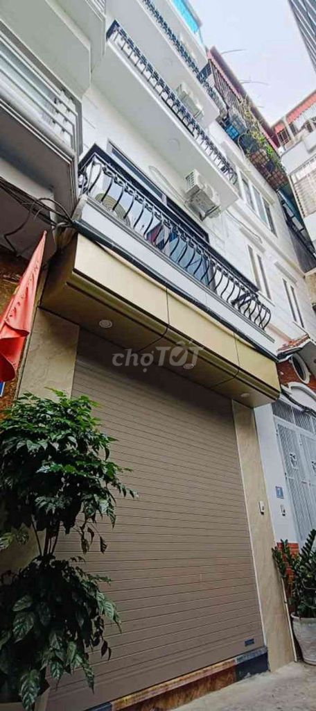 Nhà Hoàng Văn Thái Thang Máy - 2 Mặt Thoáng - 10.x Tỷ