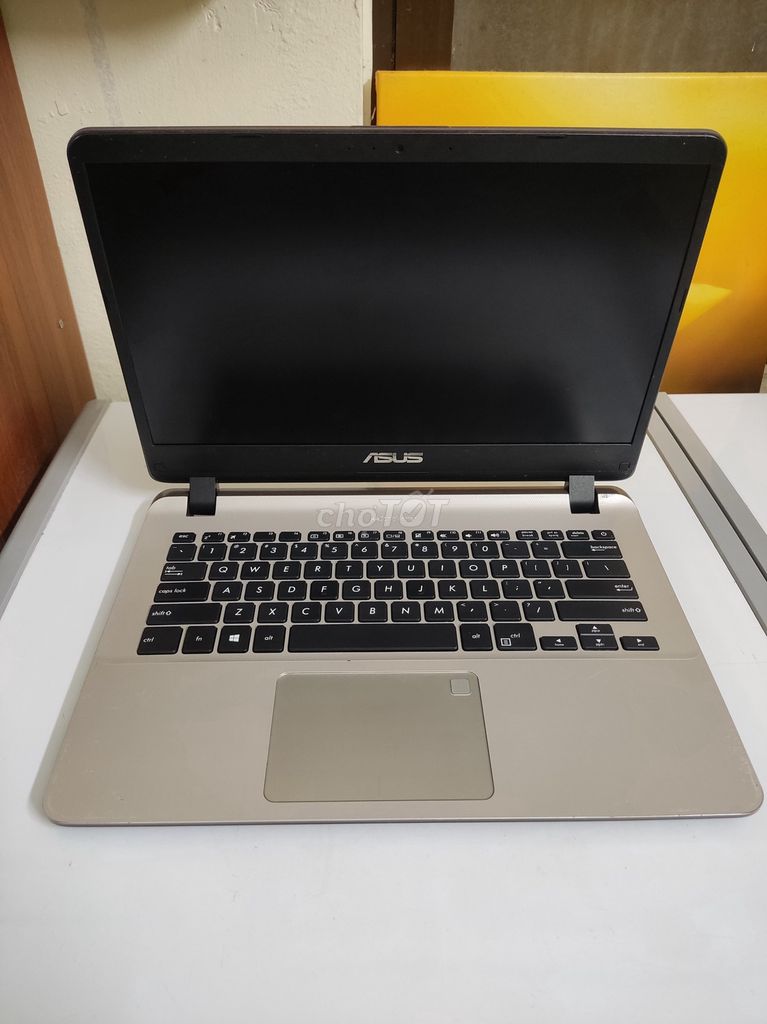 Asus X407U i3-7020U 14 inch 8GB/256GB. Mua bán Laptop tại Quận Đống Đa Hà Nội được đăng bởi Cơ Nguyễn PC hình 1