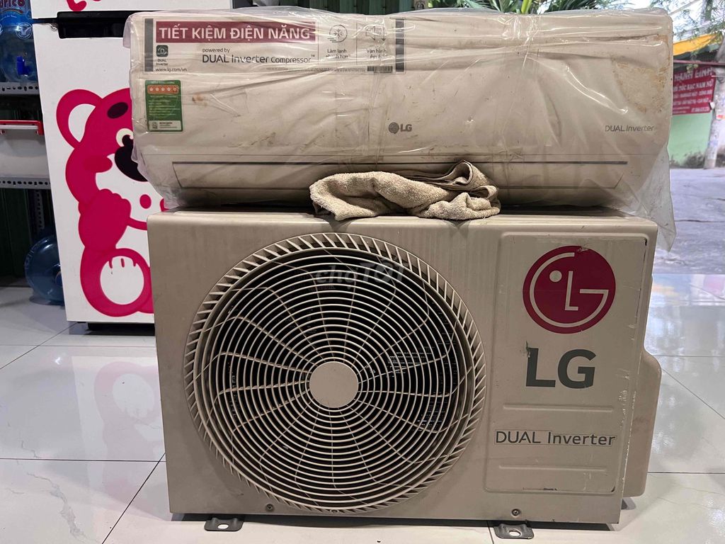 Máy Lạnh LG Trắng1HP inveter