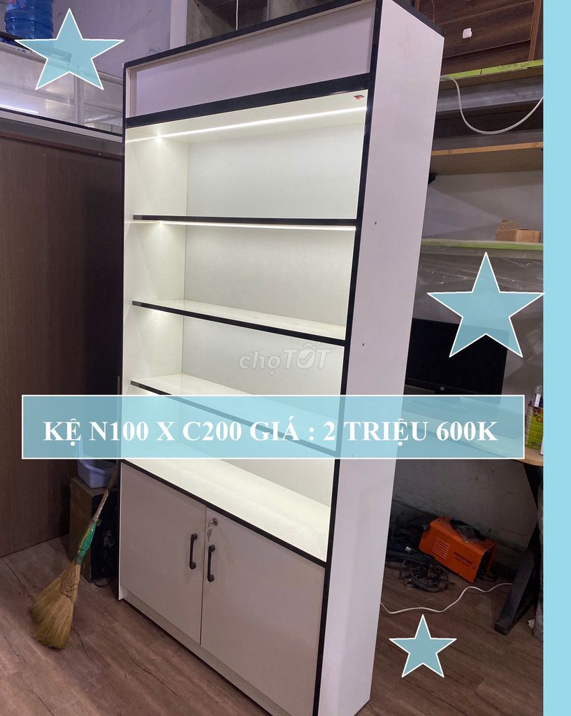 KỆ TỦ TRƯNG BÀY SẢN PHẨM 100X200X30CM VÁN DÀY 17mm. Mua bán Tủ, kệ gia đình tại Quận Gò Vấp Tp Hồ Chí Minh được đăng bởi  NỘI THẤT GIÁ XƯỞNG TPHCM hình 1