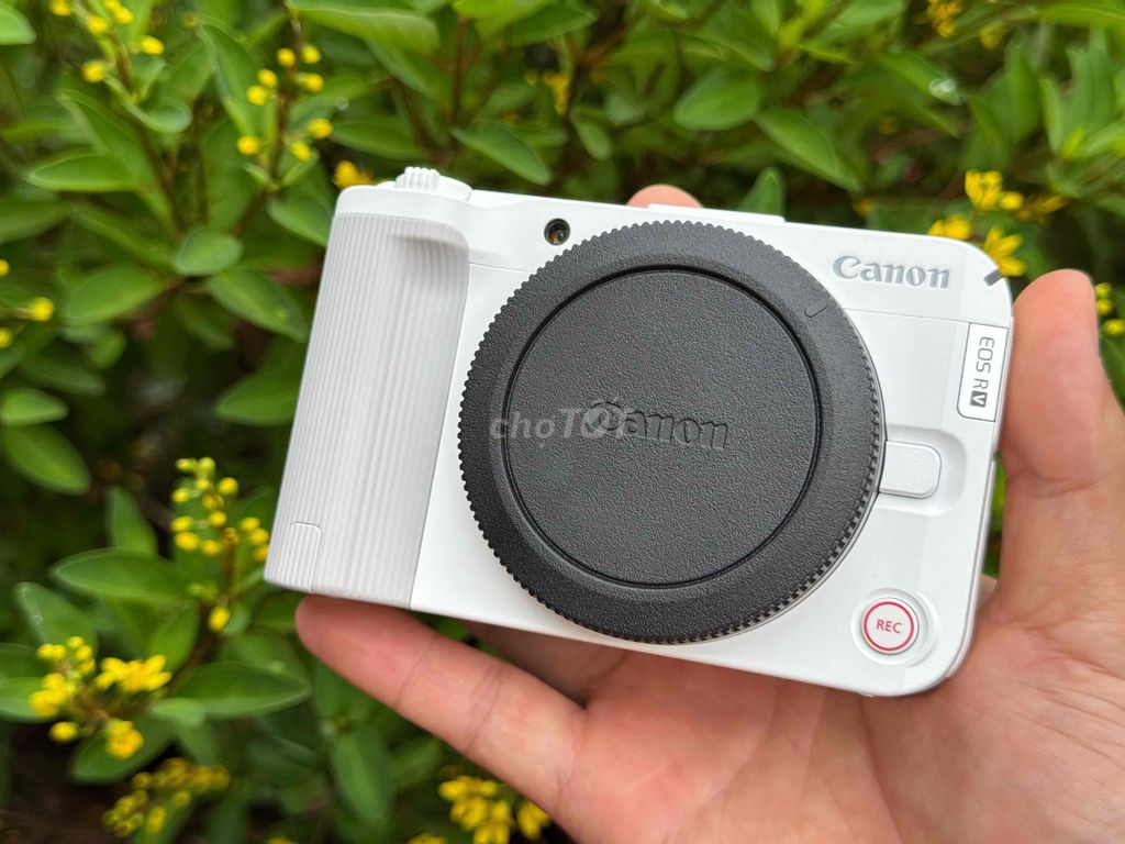 Máy ảnh Canon R50V Trắng Đã qua sử dụng. Mua bán Máy ảnh, Máy quay tại Thành phố Bà Rịa Bà Rịa - Vũng Tàu được đăng bởi Dương hình 1