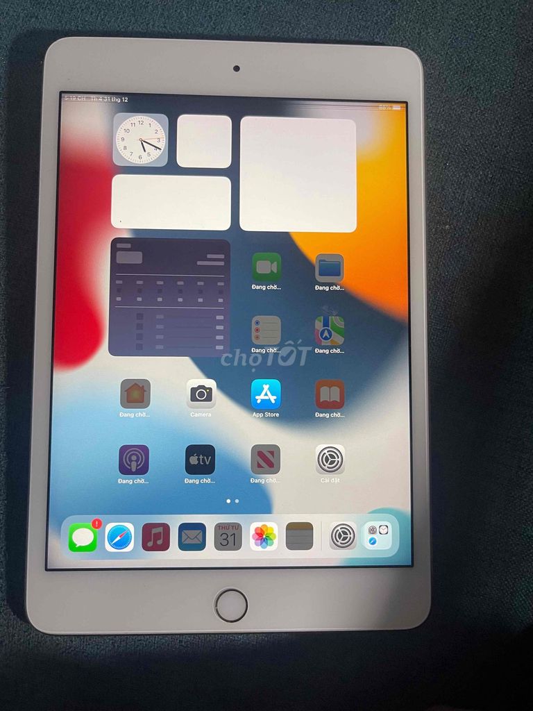Apple iPad mini 4 32GB Lỗi màn hình. Mua bán Máy tính bảng tại Quận 8 Tp Hồ Chí Minh được đăng bởi ngothanhdieungo hình 1