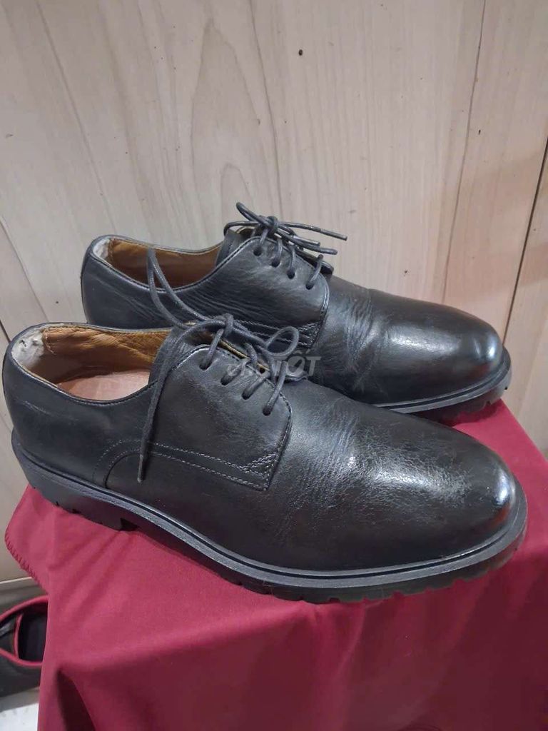 Giày tây Nam Da Đen Size 40 đế Vibram. Mua bán Giày dép tại Quận 7 Tp Hồ Chí Minh được đăng bởi An Vũ hình 1