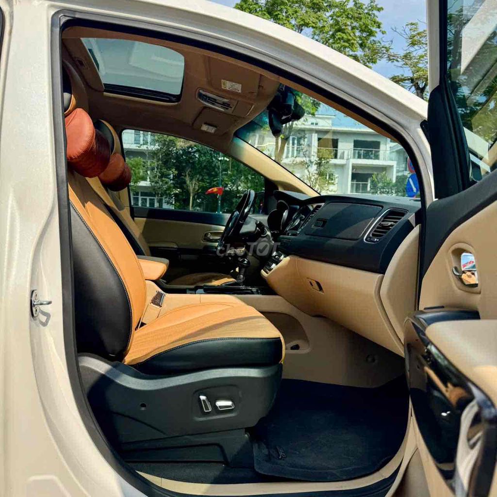 Kia Sedona 2016 3.3L GAT - 51000 km. Mua bán Ô tô tại Quận Bắc Từ Liêm Hà Nội được đăng bởi Hùng Ô tô hình 9