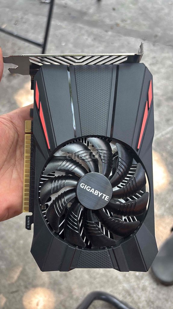 bán case pc chiến game tốt. Mua bán Máy tính để bàn tại Quận Cẩm Lệ Đà Nẵng được đăng bởi t han le hình 1