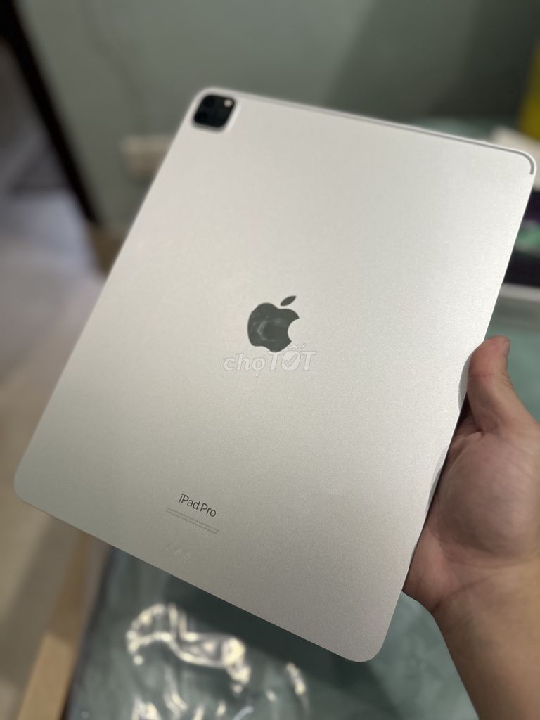 Apple iPad Pro 12.9 M2 128GB Bạc LikeNew. Mua bán Máy tính bảng tại Quận Long Biên Hà Nội được đăng bởi Nguyễn Văn Anh hình 1