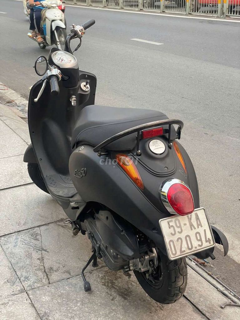 Tay ga vespa 50cc2020 mới 90% Bstp chính chủ. Mua bán Xe máy tại Quận Tân Phú Tp Hồ Chí Minh được đăng bởi Tuanduy hình 7