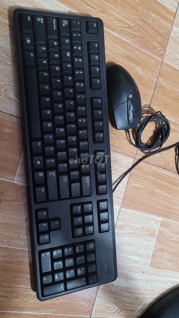 Bàn phím Dell Có dây Đen. Mua bán Phụ kiện (Màn hình, Chuột...) tại Huyện Càng Long Trà Vinh được đăng bởi Hao kiet hình 1