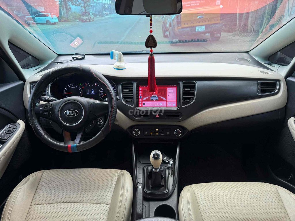 Kia Rondo 2018 Số sàn màu Trắng. Mua bán Ô tô tại Thành phố Pleiku Gia Lai được đăng bởi Dinh Trung  hình 12