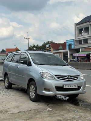 Cần bán Innova 2008 bản V số tự động xe gia đình. Mua bán Ô tô tại Thị xã Bến Cát Bình Dương được đăng bởi Xe Máy Thành Vinh