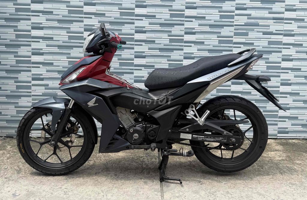 Honda Winner V1 2017 đẹp, máy zin êm biển SG