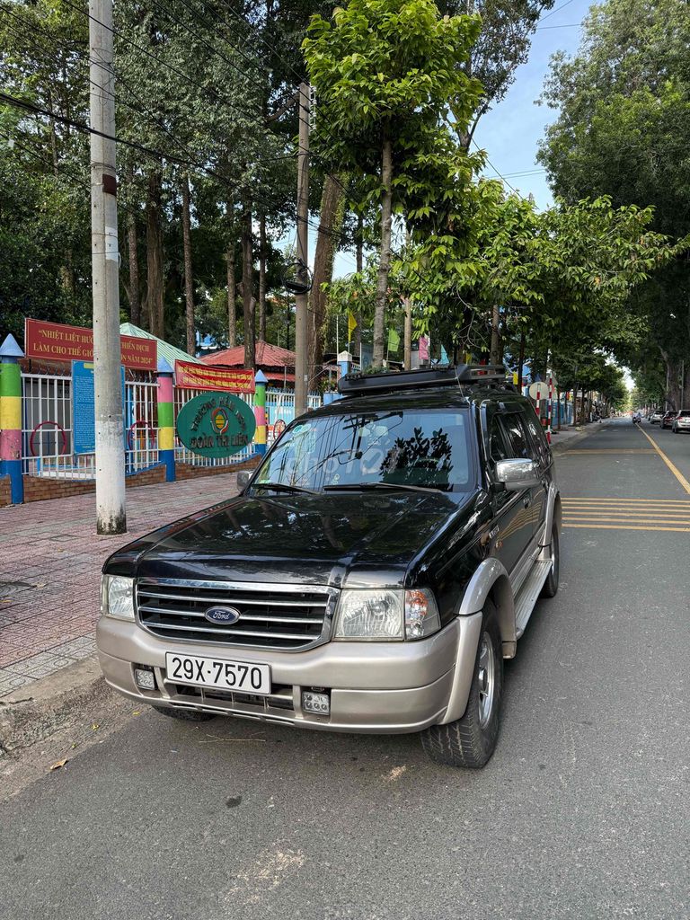 Ford Everest 2006 Gasoline XL 4x2 - 180000 km. Mua bán Ô tô tại Thành phố Thủ Dầu Một Bình Dương được đăng bởi tran huu tho hình 2