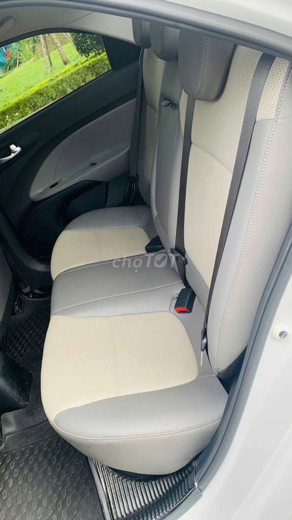 Kia Soluto 2024 - 17000 km. Mua bán Ô tô tại Quận Cẩm Lệ Đà Nẵng được đăng bởi Lê Quốc Phong hình 6