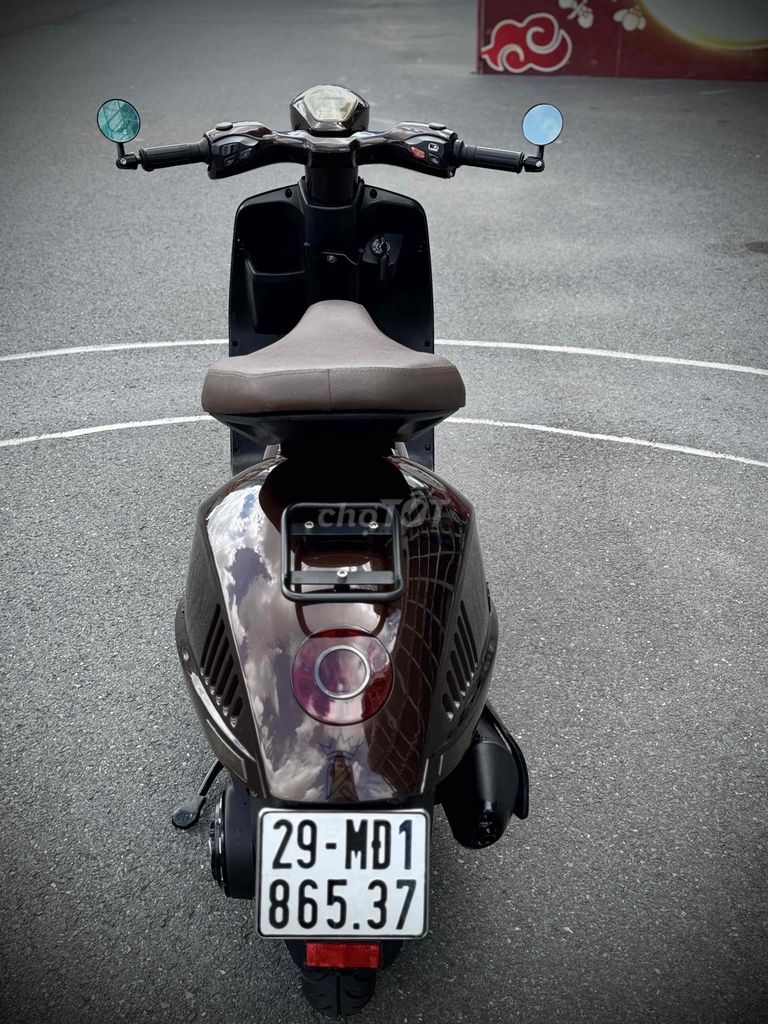 Vespa 946 Electric