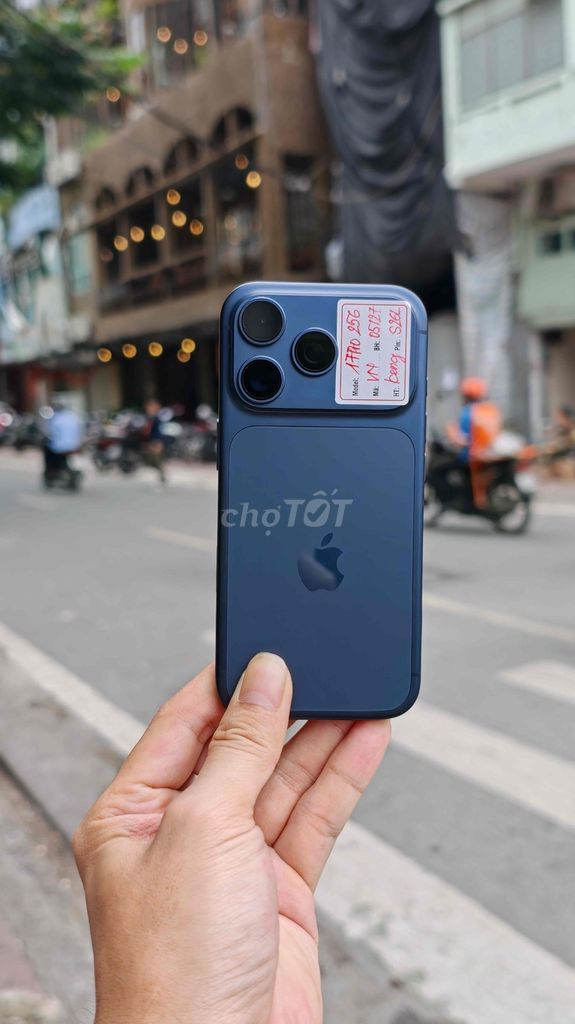 iphone 17Pro256gb Blue Vn Sạc 26 lần Likenew. Mua bán Điện thoại tại Quận Đống Đa Hà Nội được đăng bởi Quý Hoàng hình 1