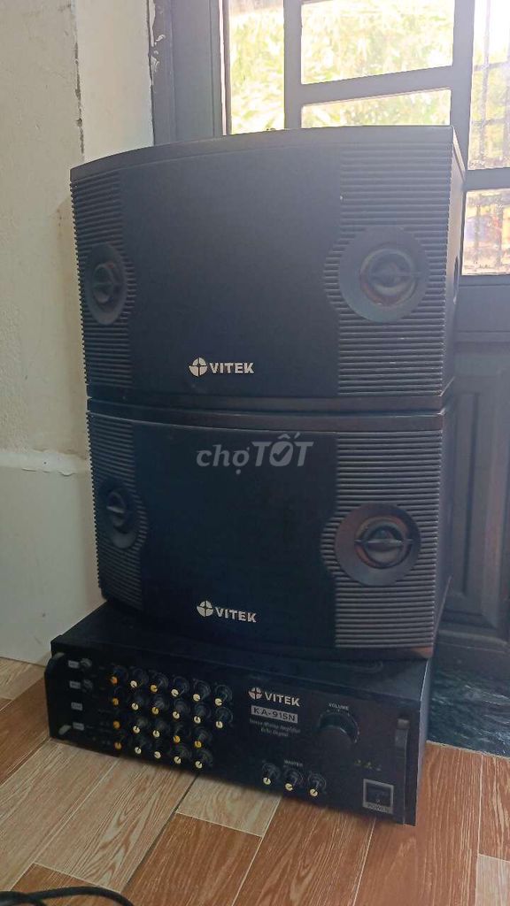 Amply karaoke Vitek KA-915N Đen Việt Nam. Mua bán Tivi, Âm thanh tại Thành phố Dĩ An Bình Dương được đăng bởi loc phat hình 1