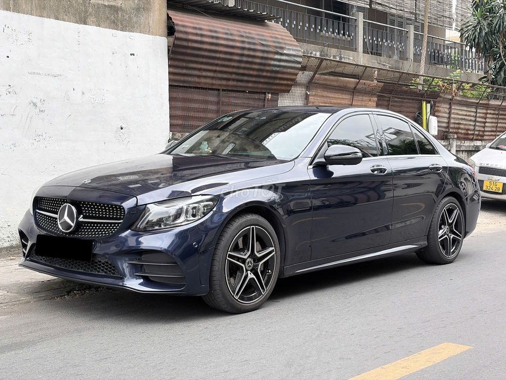 C 300 AMG 30.333 km chuẩn zin nguyên bản. Mua bán Ô tô tại Quận Bình Thạnh Tp Hồ Chí Minh được đăng bởi Mercedes Benz Haxaco Điện Biên Phủ hình 1