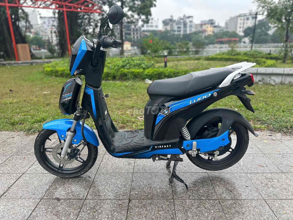 xe ludo vinfats pin sạc zin. Mua bán Xe điện tại Quận Đống Đa Hà Nội được đăng bởi xe điện thái hà hình 1