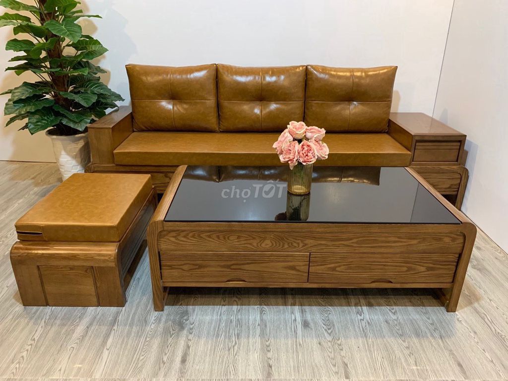 đồ trang trí trong nhà  phòng khách bàn gỗ. Mua bán Bàn ghế tại Quận Liên Chiểu Đà Nẵng được đăng bởi Salon gỗ Hoa Hùng hình 1