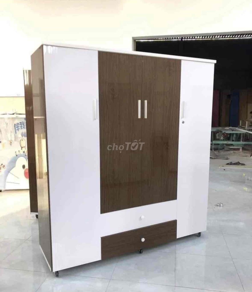 Tủ quần áo Nhựa Đài Loan 1m8x1m65x43cm. Mua bán Tủ, kệ gia đình tại Thành phố Thủ Dầu Một Bình Dương được đăng bởi Hong Le hình 1
