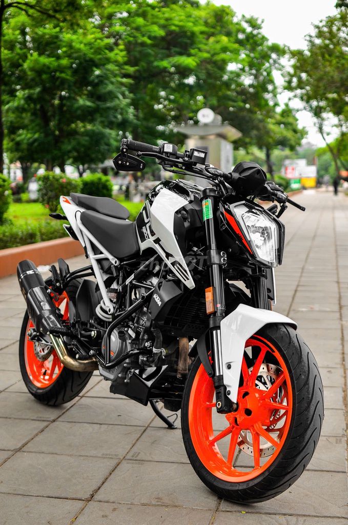 THANH MOTOR Cần bán KTM Duke 200 12/2023. Mua bán Xe máy tại Quận Hoàng Mai Hà Nội được đăng bởi Lê Chí Thanh hình 7