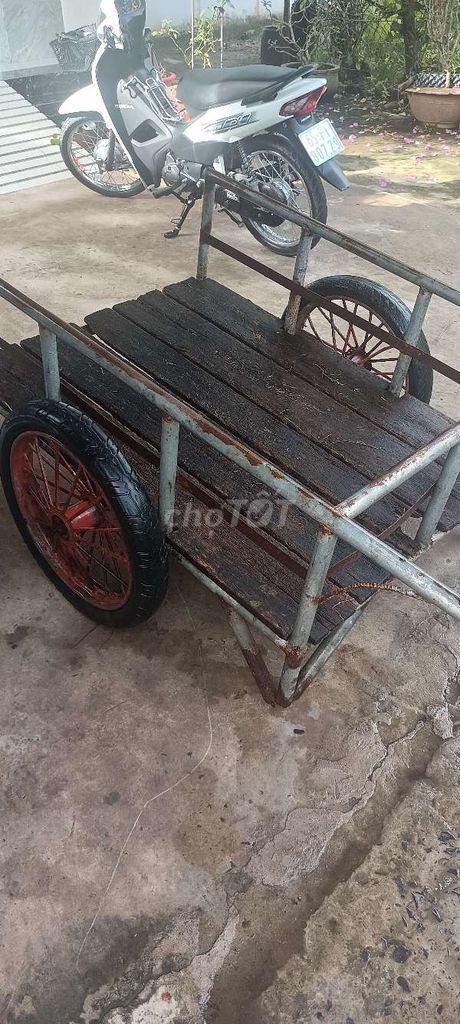 bán xe đẩy hoặc kéo. Mua bán Phương tiện khác tại Huyện Lấp Vò Đồng Tháp được đăng bởi Sang hình 3