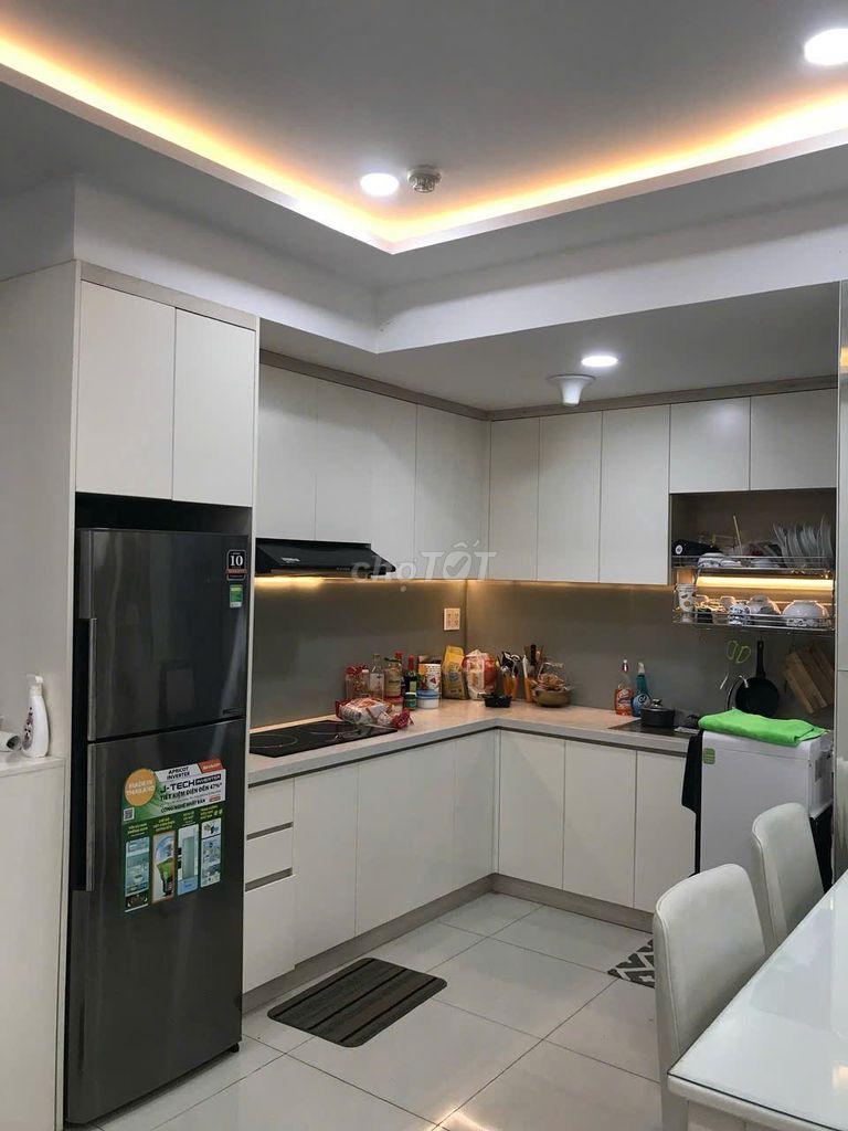 Rent · 2 bd · 68 м² · Quận Tân Phú