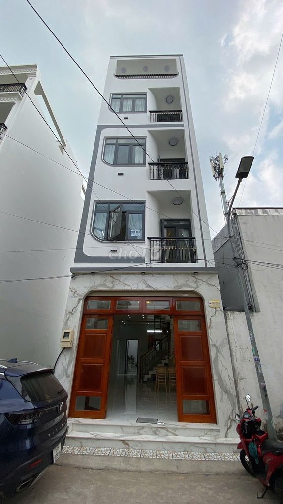Дом в переулке для грузовиков 51м², (4.3x14) 6 спален, 5 санузлов, 5 минут до Aeon Binh Tan