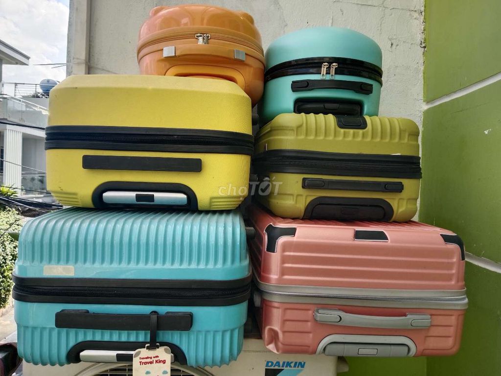 Vali du lịch Travel King Bền bỉ lớn nhỏ các loại. Mua bán Túi xách tại Quận Gò Vấp Tp Hồ Chí Minh được đăng bởi Lá bồ đề hình 1